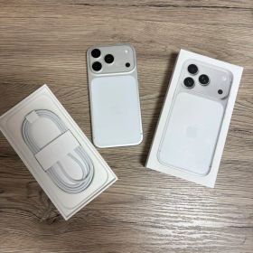 iPhone17 Pro 256GB シルバー SIMフリー