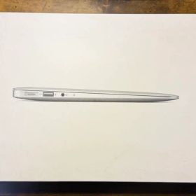 Apple MacBook Air （11-inch,Mid 2012）本体