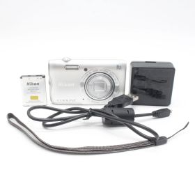 ■良品■ Nikon COOLPIX A300 シルバー