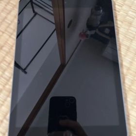 iPad 6世代 セルラーモデル 32GB
