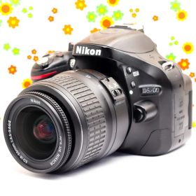ニコン Nikon D5200☆高画質一眼レフ☆スマホ転送可☆動画撮影可！