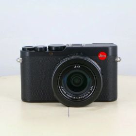 【中古】 (ライカ) Leica D-LUX8 【中古カメラ コンパクトデジカメ】 ランク：AB
