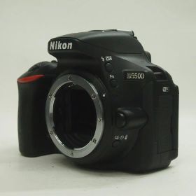 【中古】(ニコン) Nikon D5500 ボディ ブラック