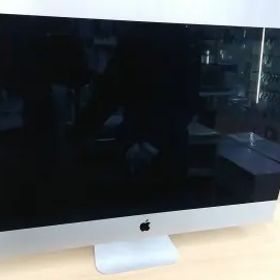 【中古】Apple iMac 27インチ CTO (Mid 2020) Core i7(3.8G/8C)/8G/512G(SSD)/Radeon Pro 5500XT【秋葉2号】保証期間１ヶ月【ランクB】