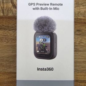 【美品】Insta360 GPSプレビューリモコン (マイク内蔵) 付属品完備