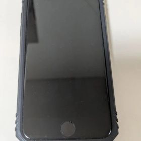iPhone SE 第2世代 SE2 64GB 本体+ケース