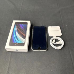 1737◆スマホ iPhone SE (第2世代) 64GB 外箱 充電ケーブル付き