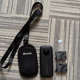 Insta360 ONE X 360度カメラ バッテリー2個 microSD付