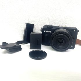 Canon/キャノン EOS M2 EF-M 22mm 1:2 ミラーレスカメラ 通電/撮影確認済み 詳細動作未確認 現状品