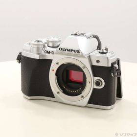 (中古)OLYMPUS OM-D E-M10 Mark III ボディ シルバー(297-ud)
