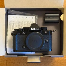 Nikon Zf ボディ ミラーレス一眼