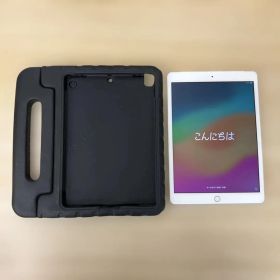 Apple iPad 第8世代 32GB Wi-Fi+Cellular F