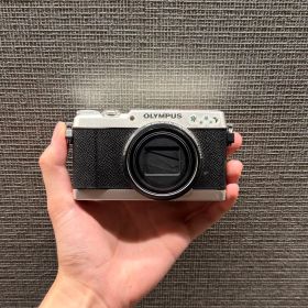 【動作品 訳あり】OLYMPUS STYLUS SH-3 デジカメ