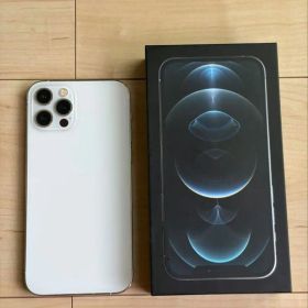 iPhone 12PRO 128GB SIMフリーシルバー