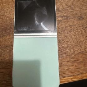 Galaxy Z Flip 本体 ジャンク