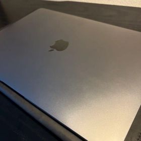 Apple MacBook Air 13インチ 2020 メモリ16GB本体