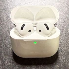 Apple AirPods4 アクティブノイズキャンセリング