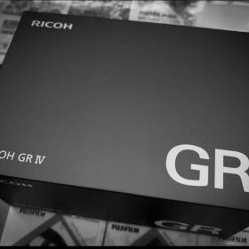 RICOH GR IV 新品未開封 保証書付き