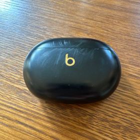 Beats Studio Buds + A2872