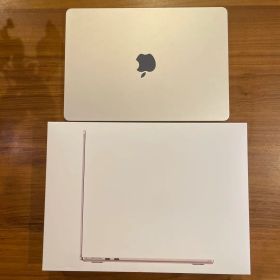 Apple MacBook Air M2チップ搭載 13.6インチ 256GB