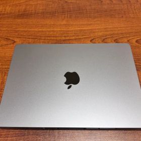 連休値下げ中MacBook Air M2 13.6インチ