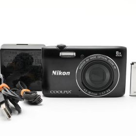 【美品・完動品】Nikon COOLPIX A300 ブラック 薄型軽量119g！ 20MP 光学8倍ズーム VR手ブレ補正搭載 スマホ連携・写真自動転送で便利！