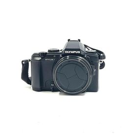 【全額返金保証】【最速発送】OLYMPUS コンパクトデジタルカメラ STYLUS 1 [ブラック] 動作確認済