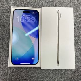IPhoneAir-256GB -バッテリー100%です。(充放電回数は9回)