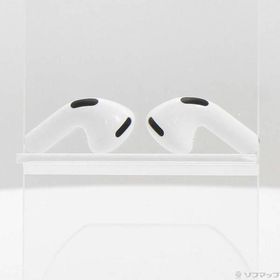 〔中古〕Apple(アップル) AirPods 4 アクティブノイズキャンセリング搭載 MXP93J／A〔198-ud〕