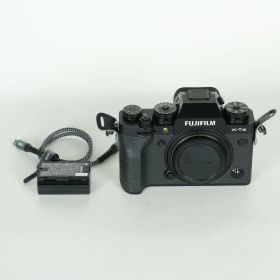 [美品 | シャッター数4,021回] FUJIFILM X-T4 [ボディ ブラック] | FUJIFILM Xマウント