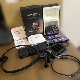 Insta360 Ace Pro 2 セット（ネックマウント、バッテリー5個