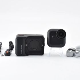 ★光学極上★ インスタサンロクマル Insta360 GO Ultra スタンダードバンドル CINSABEA-GOUltra02 ミッドナイトブラック #A608077