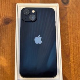 Apple iPhone 13 128GB 本体