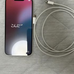 Apple iPhone 13 本体 ホワイト