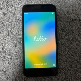 Apple iPhone 8 64GB simフリー バッテリー79%
