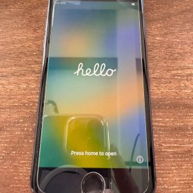 Apple iPhone 8 64GB SIMフリー