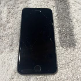 中古品 Apple iPhone 8本体