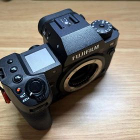 FUJIFILM X-H2S ボディ