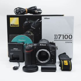 ショット数855回 Nikon ニコン D7100 ボディ デジタル一眼レフ 新品級 #3258