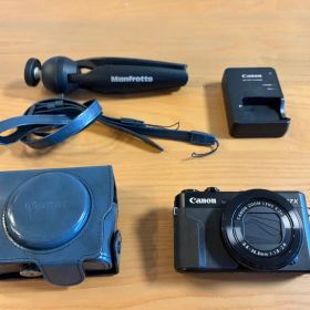 Canon PowerShot G7X Mark II 純正レザーケース・三脚付