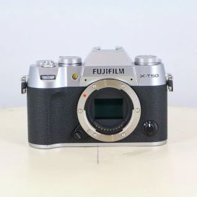 【中古】(フジフイルム) FUJIFILM X-T50 ボデイ シルバー