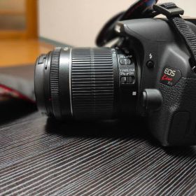 Canon EOS Kiss X7i デジタル一眼レフ