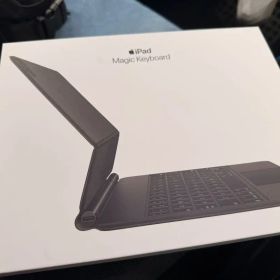 Apple iPad Magic Keyboard 11インチ