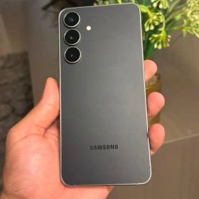 美品 Galaxy S25 FE｜128GB｜SIMフリー版
