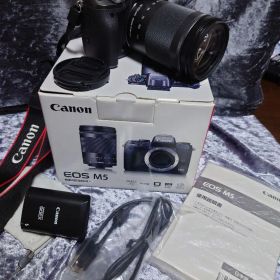 Canon EOS M5 EF-M18-150 IS STM Kit ＋ストロボ