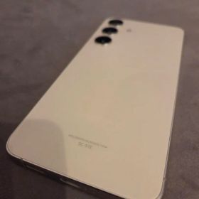 美品 Samsung Galaxy S24 256GB SC-51E 付属品あり