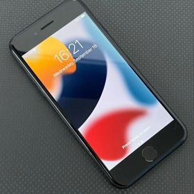 Apple iPhone 7 128GB バッテリー90％ ブラック