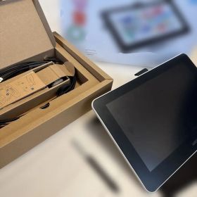 Wacom one液晶ペンタブレット 本体