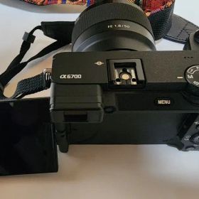 SONY α6700 free 50mm f1.8