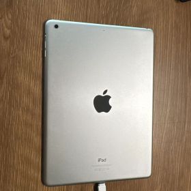 Apple iPad Air 第一世代 第1世代 Wi-Fiモデル